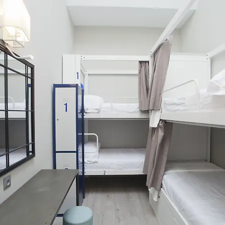 Stop Hotel 2*